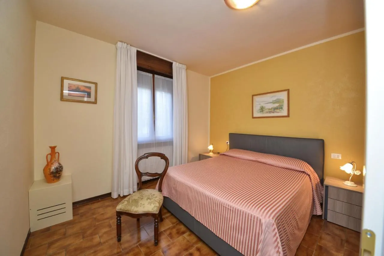 Apartamento Casa Maria Manerba del Garda 0*,  Italia