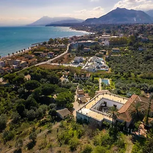 Cefala Vakantieboerderij Santa Flavia